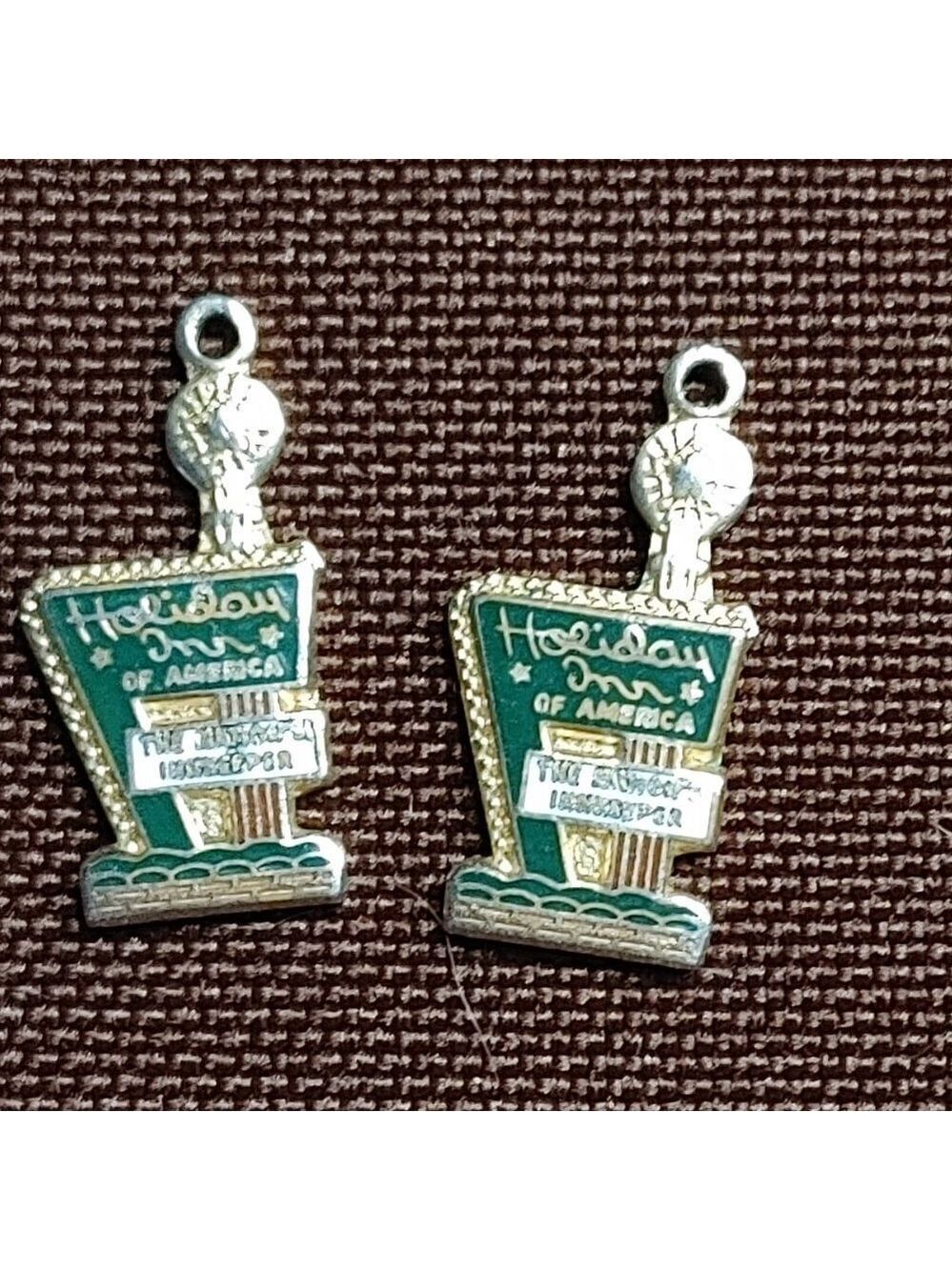 Holiday of America Silver and Green Charms